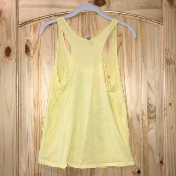 Light yellow “just say yes” tropical tank - Picture 3 of 3